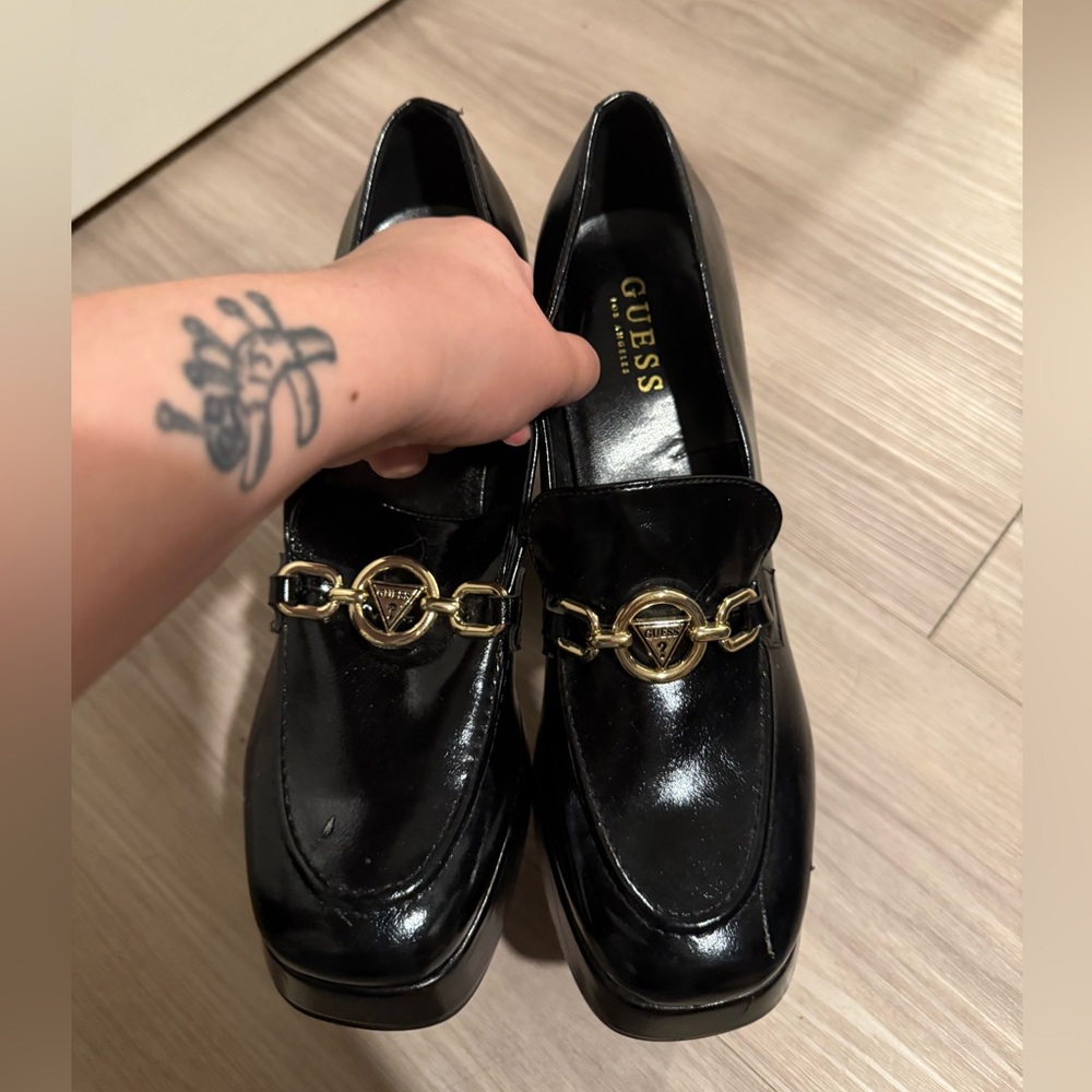 GUESS Shiny Black Loafers with Gold Accent
